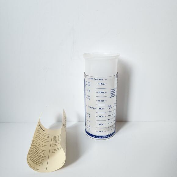 Pampered Chef Measure-All Large 2 Cup Wet Dry Liquid Solid Measuring Cup - Picture 1 of 7